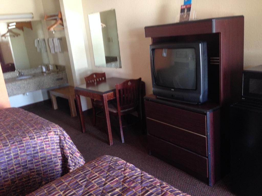 Scottish Inns Jonesboro Ruang foto